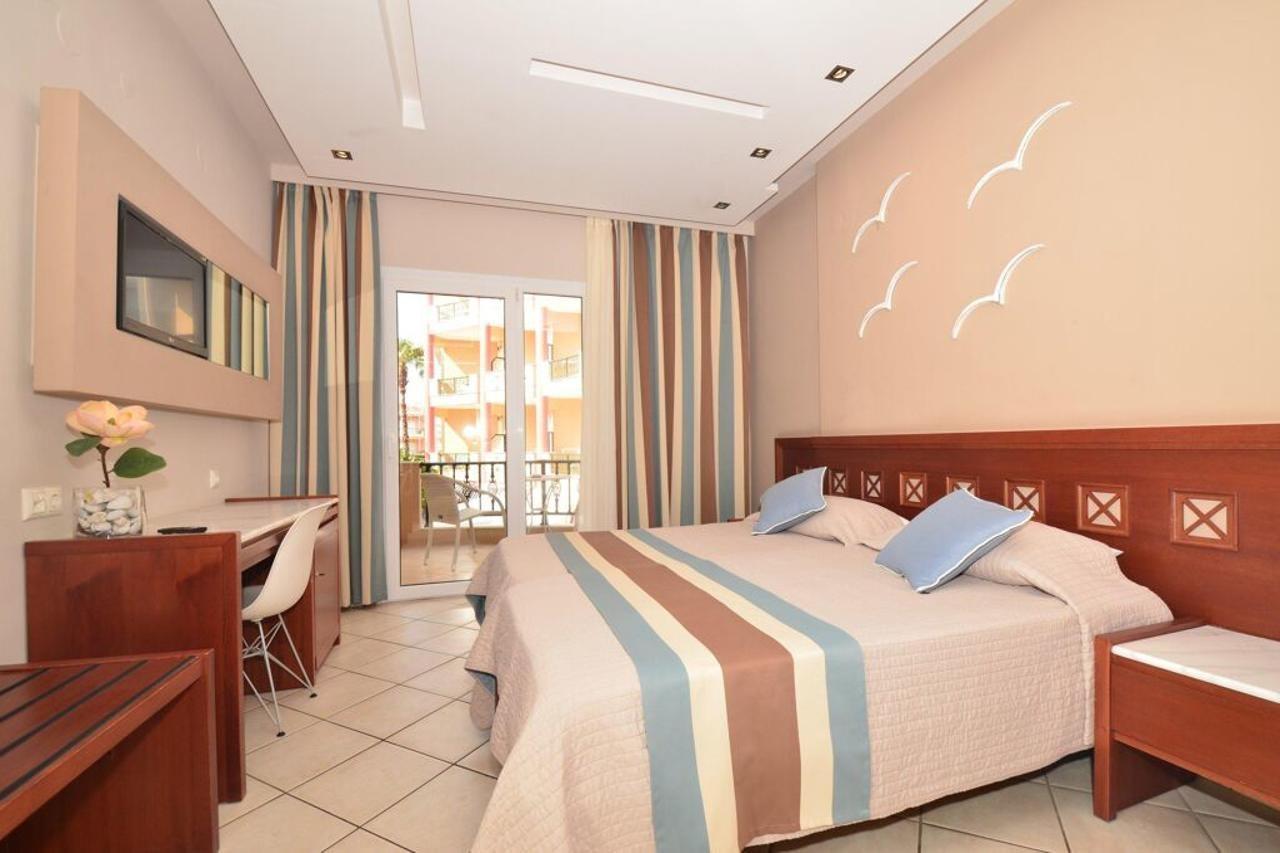 Hotel Evilion Sea And Sun Néoi Póroi Buitenkant foto